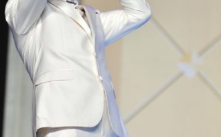 周立波脱口秀 搞笑段子，周立波脱口秀 搞笑段子视频